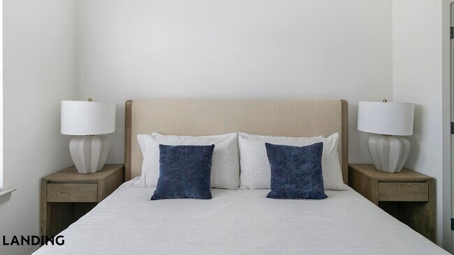 Foto del edificio - 91 Jensen Dr