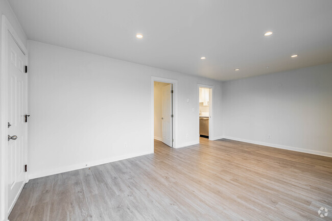 2BR, 1BA - 750SF - Living Room - Nordic View | Modern Living in the Heart o...
