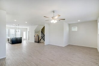 Building Photo - 3144 Founders Rock Dr