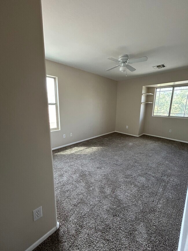 Building Photo - 17439 W Caribbean Ln