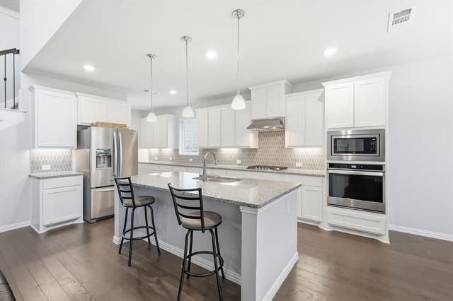 Building Photo - 1708 Bird Cherry Ln