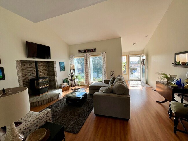 Foto del edificio - 3 Bd., 2 Ba., in Birch Bay Sea Links Gated Community