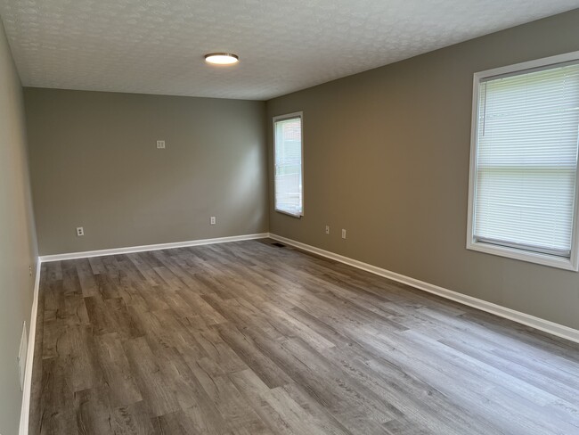 Building Photo - 7513 Gadwall Way