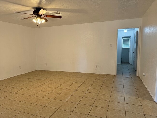 Building Photo - 1003 Misty Meadow Ct