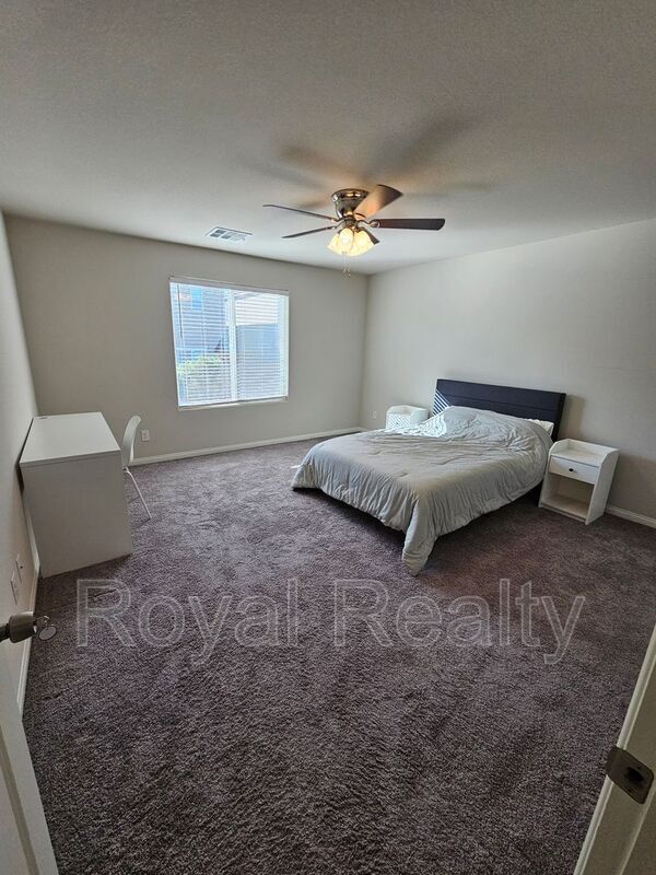 Foto del edificio - 1171 Twincrest Ave