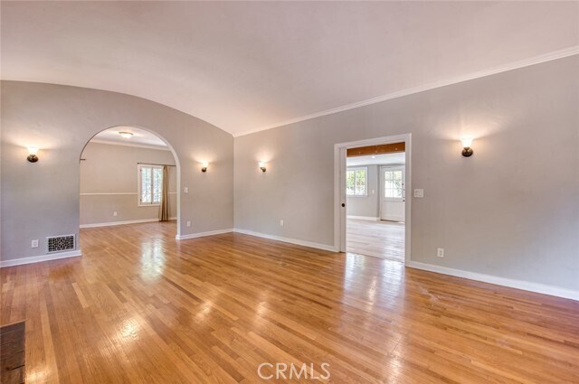 Foto del edificio - 1096 Armada Dr