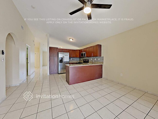 Foto del edificio - 16802 SW 143rd Pl