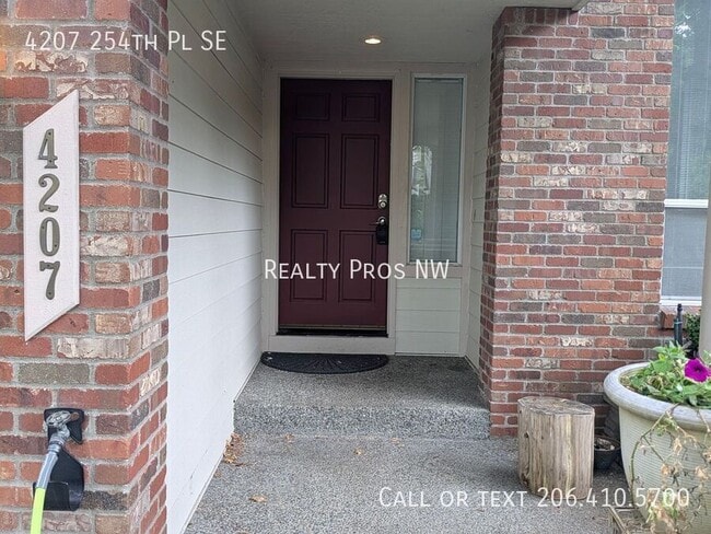 Photo - 4207 254th Pl SE- House