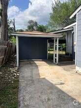 Building Photo - 123 Harwood Dr