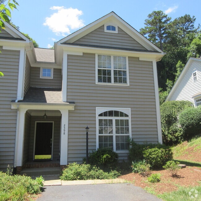 Cheap Forest Lakes South Apartments for Rent Charlottesville, VA 2
