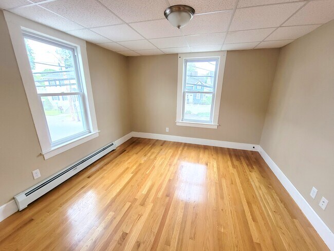 Building Photo - 149 Woburn St