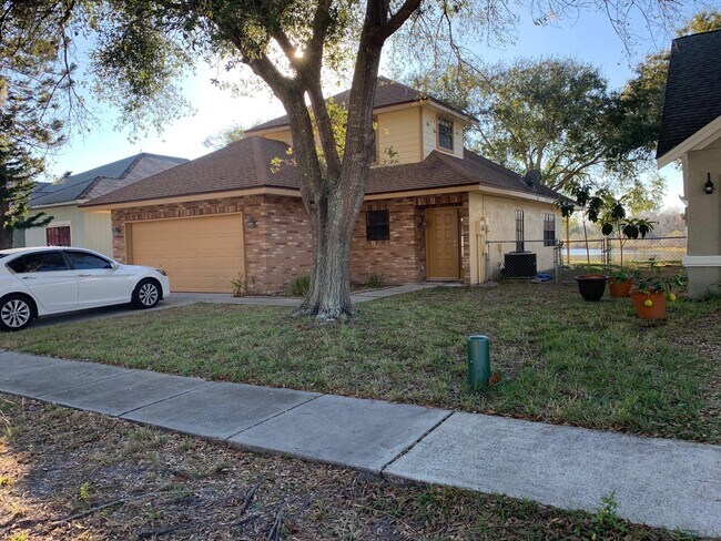 Building Photo - 3807 Long Grove Ln