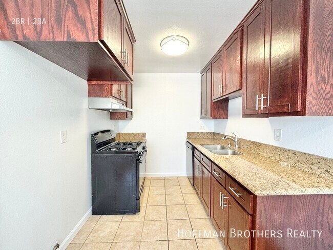 Building Photo - 10206 Independence Ave