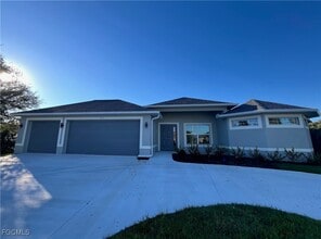 Building Photo - 4012 Country Club Blvd