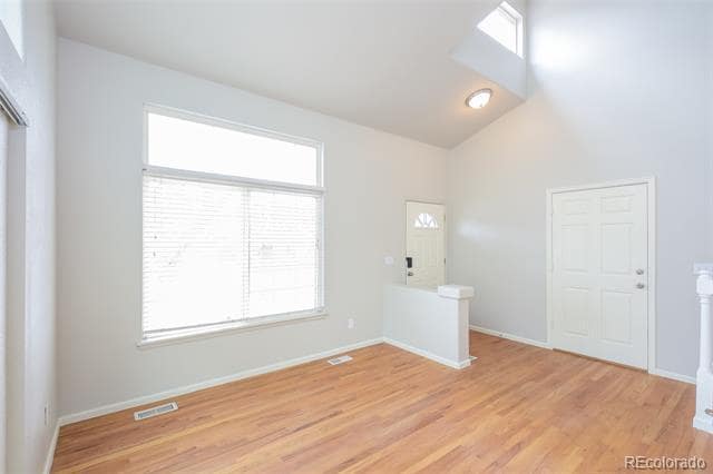 Foto del edificio - 4652 Genoa St