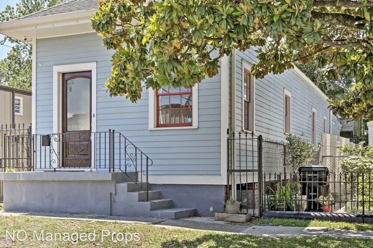 Primary Photo - 2 br, 2 bath House - 912 Kentucky St.