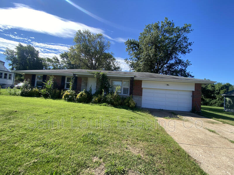 1664 Talisman Ln, Spanish Lake, MO 63138 House Rental in Spanish Lake