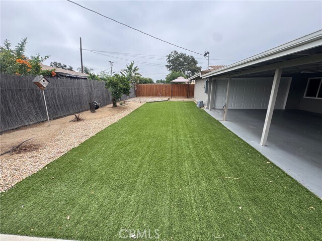 Foto del edificio - 10315 Gienke Ln
