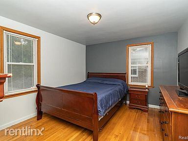 Building Photo - 3 br, 2 bath House - 14831 Vaughan St