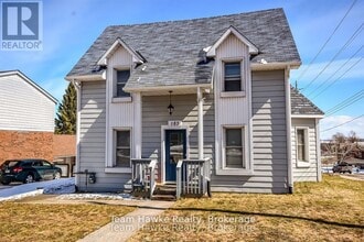 Building Photo - 183 Lindsay St