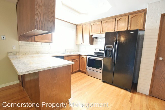 Building Photo - 3 br, 2 bath House - 493 Sioux Ln