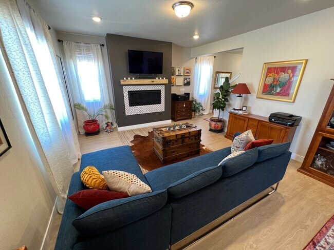 Building Photo - Beautiful Home In Meridian Ranch!