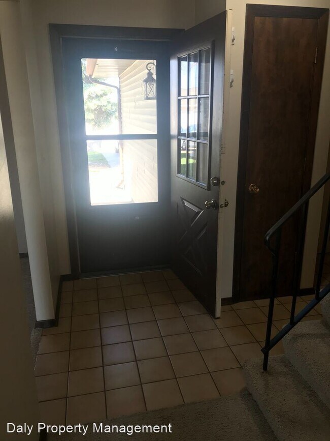 Building Photo - 2 br, 1.5 bath House - 711 Church Road