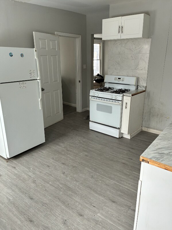 Building Photo - 11 Ridgewood St