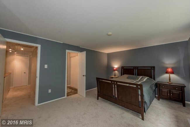 11893 New Country Ln Columbia Md 21044 Townhouse For Rent In