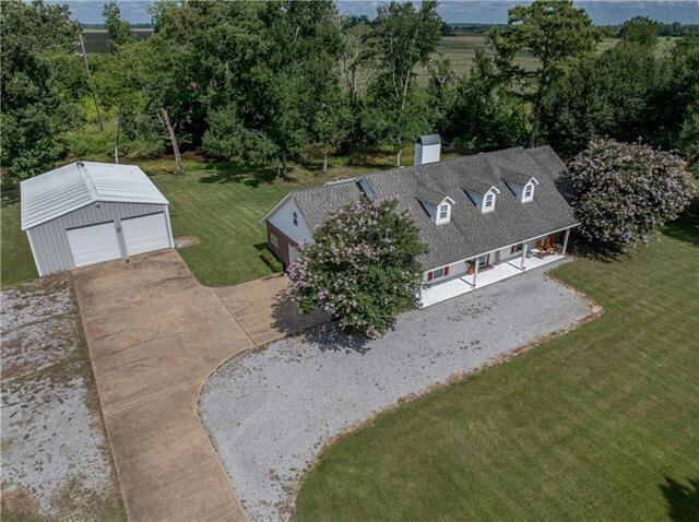 Building Photo - 1820 LA-457