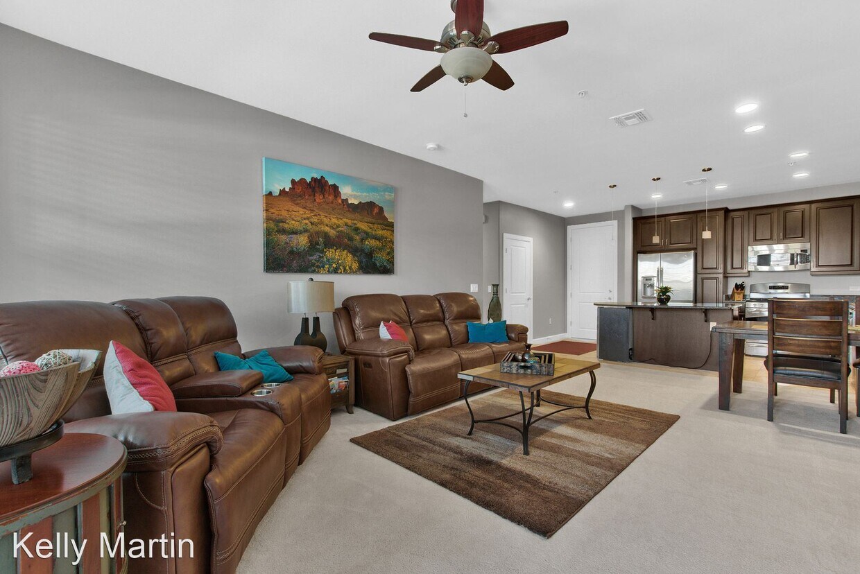 Primary Photo - 2 br, 2 bath House - 7291 N Scottsdale Rd ...