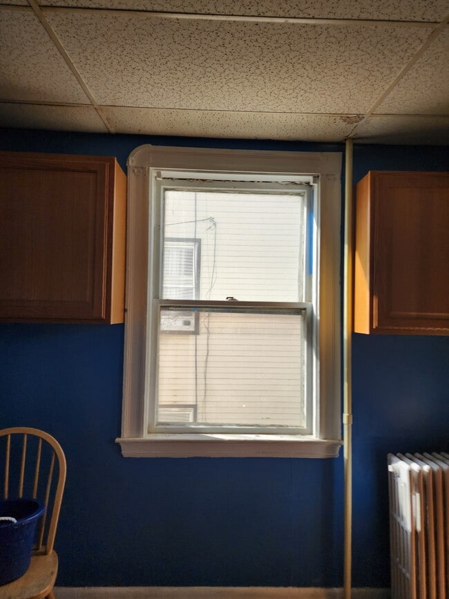 Building Photo - 97 Gilman St