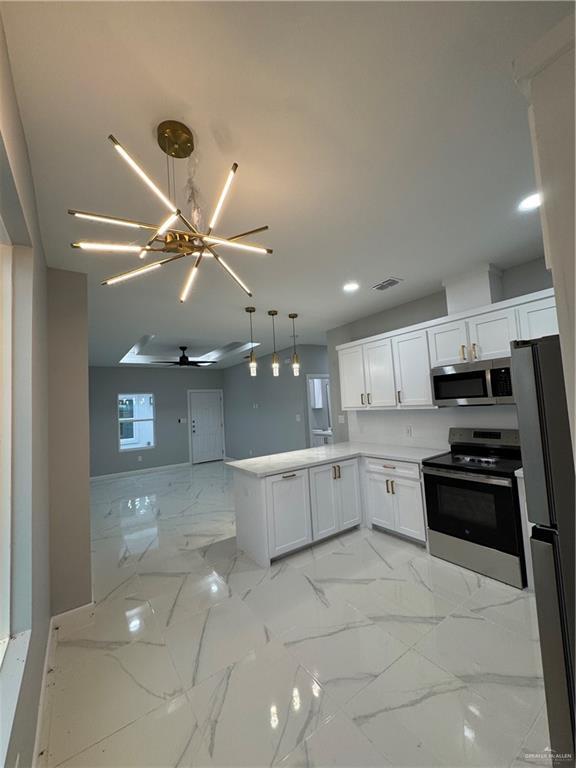 Building Photo - 14 Northwestern Ave