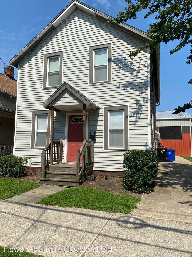 Primary Photo - 2 br, 1.5 bath House - 2105 West 32nd Street