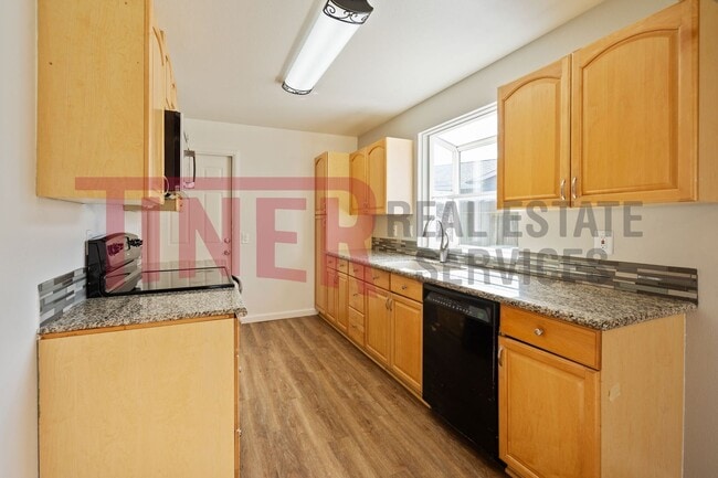 Building Photo - Beautiful 3-bedroom home in Citrus Heights