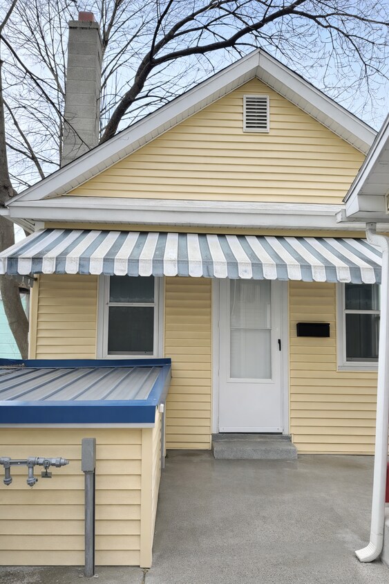 Foto del edificio - 395 N Pennsylvania Ave