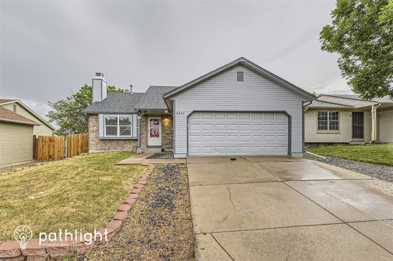 Primary Photo - 4242 S Fundy Way
