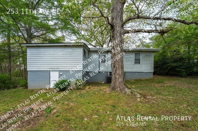 Foto del edificio - 253 11th Ave NE