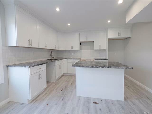 Foto del edificio - 423 Prosperous Valley Rd