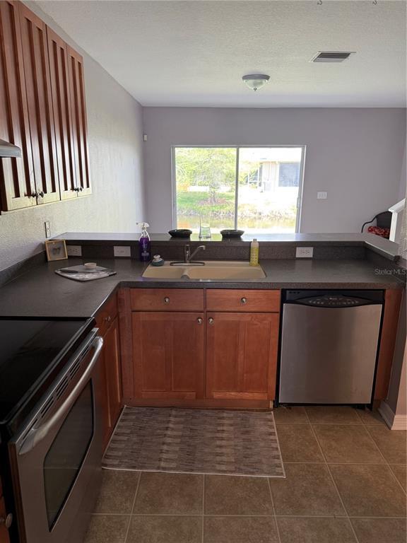 Foto del edificio - 16344 Swan View Cir
