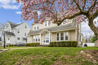Building Photo - 11 Highland Ter