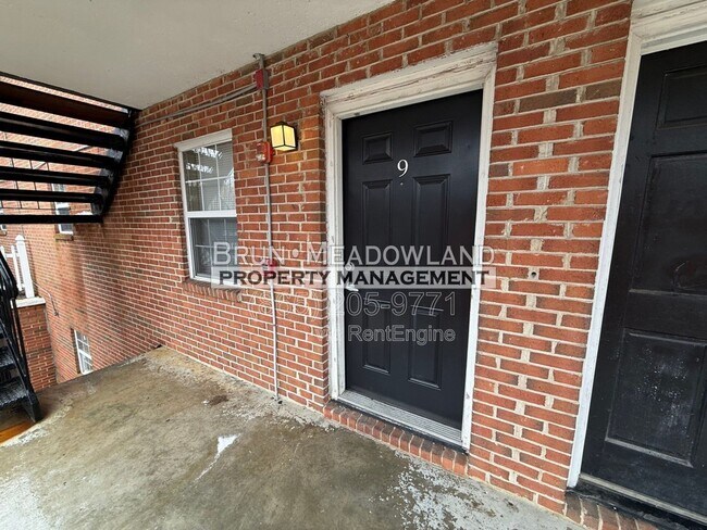 Foto del edificio - 5540 N Broadway St