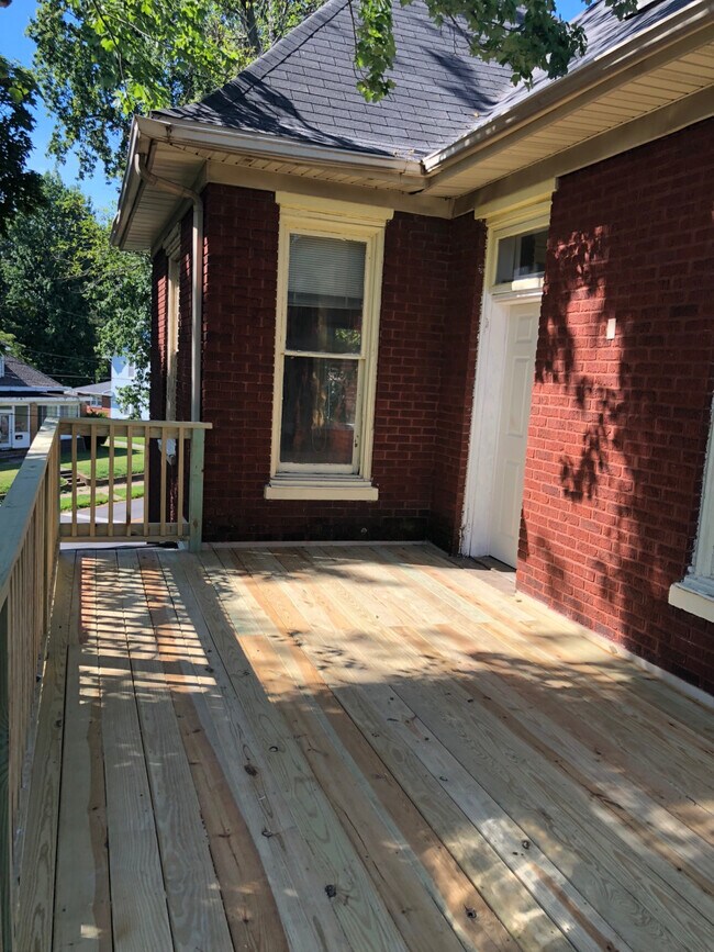 Building Photo - Tae Keon do apts