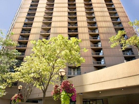 Foto principal - 750 N Dearborn St