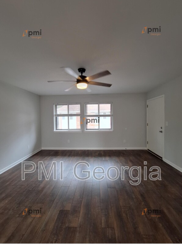 Foto del edificio - 4266 Roswell Rd