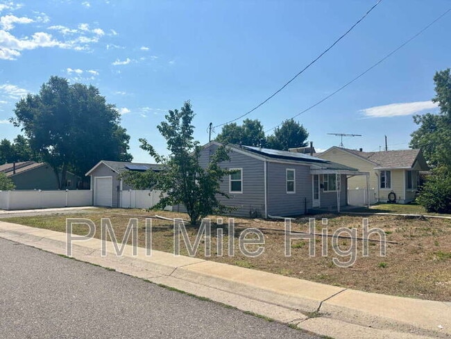 Photo - 98 N 12th Ave House