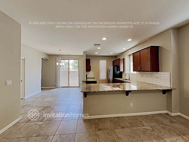 Building Photo - 1413 S Ponderosa Dr