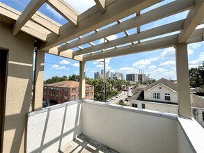 Building Photo - 2402 Morgan St