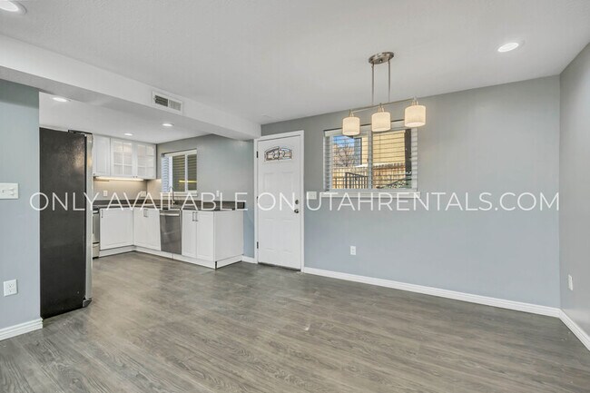 Foto del edificio - 7011 Ponderosa Dr