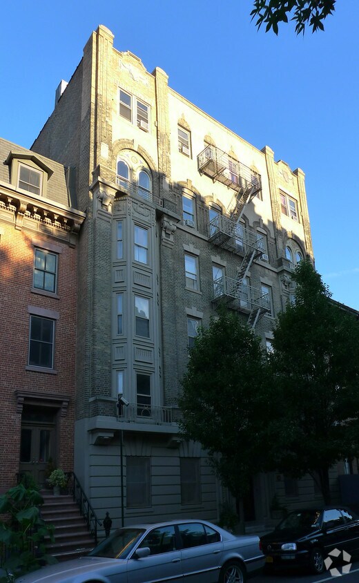 260 Cumberland St - 260 Cumberland Street